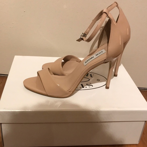 Heels - Picture 1 of 4